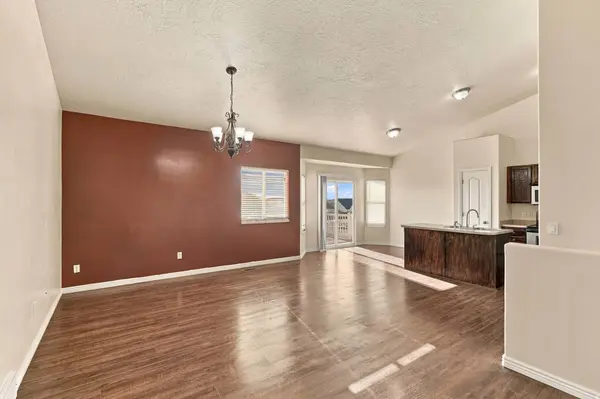 8019 S MADISON NAN DR, West Jordan, UT 84081