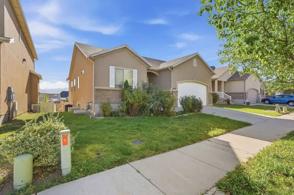 8019 S MADISON NAN DR, West Jordan, UT 84081