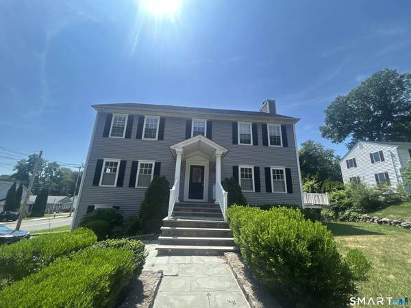 15 Tavern Rock Road, Stratford, CT 06614