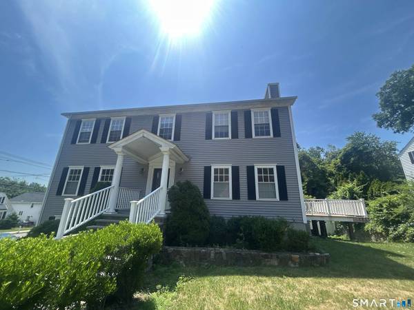15 Tavern Rock Road, Stratford, CT 06614