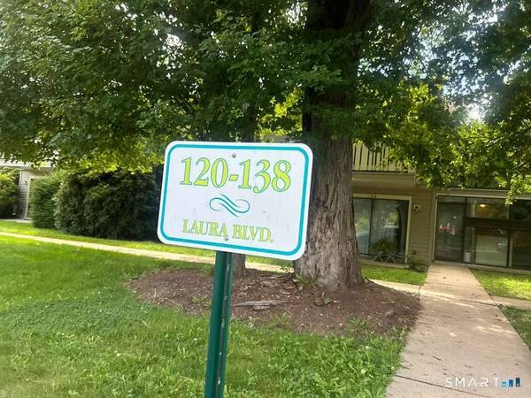 126 Laura Boulevard #126, Norwich, CT 06360