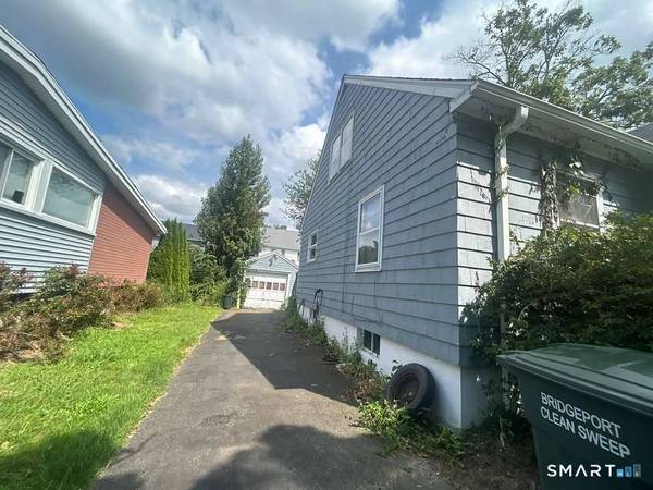 80 Marsdale Avenue, Bridgeport, CT 06606