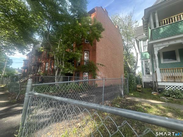 1282 Park Avenue, Bridgeport, CT 06604