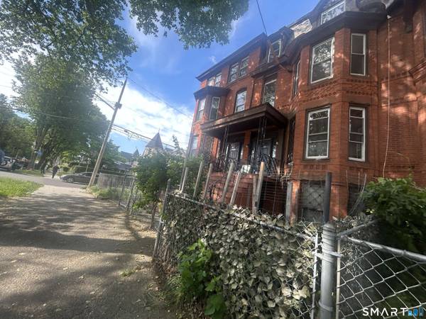 1282 Park Avenue, Bridgeport, CT 06604