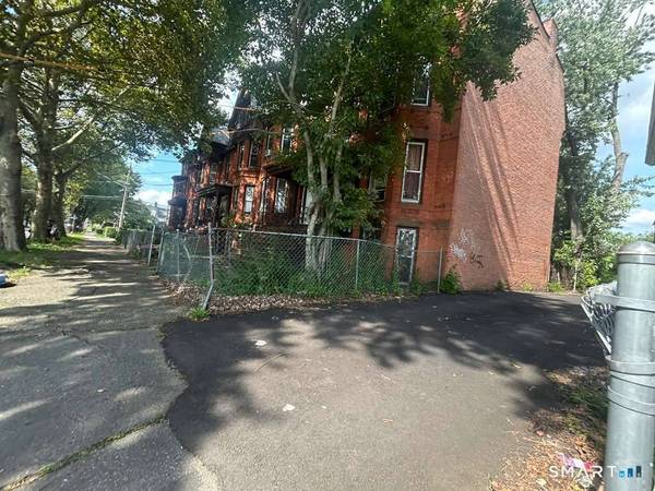 1282 Park Avenue, Bridgeport, CT 06604