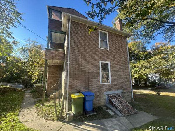 578 Columbia Blvd Extension, Waterbury, CT 06701