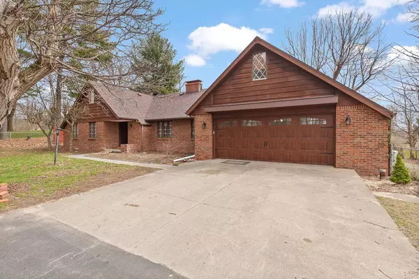 4675 Treat Highway, Adrian, MI 49221