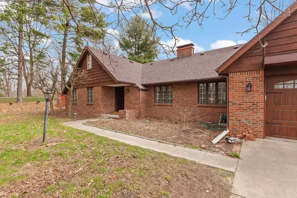 4675 Treat Highway, Adrian, MI 49221