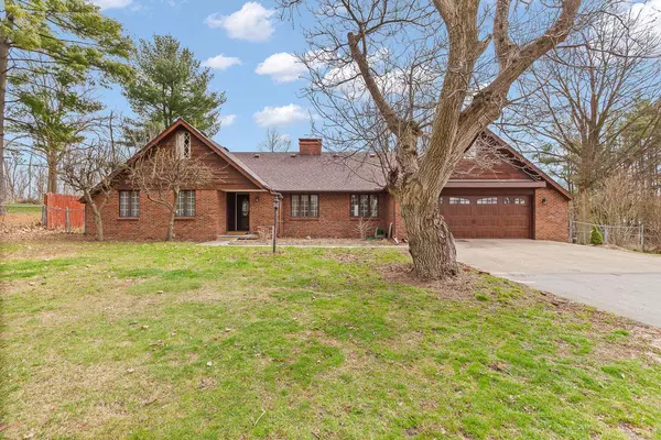 4675 Treat Highway, Adrian, MI 49221