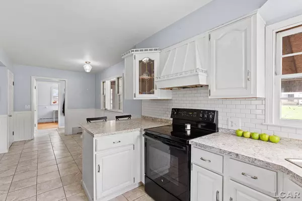 531 S Meridian Road, Hudson, MI 49247