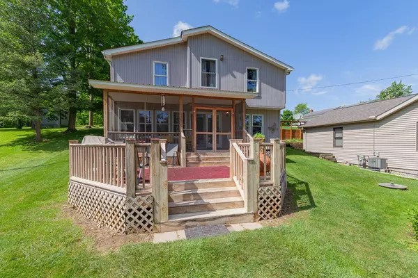 13585 Young Drive, Hudson, MI 49247