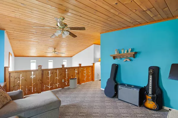 13585 Young Drive, Hudson, MI 49247