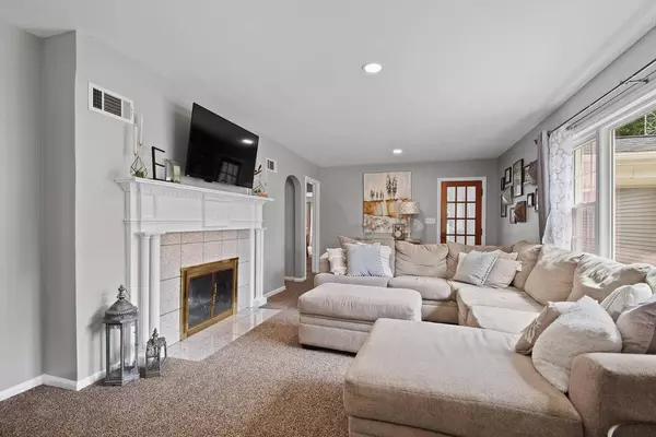 11481 N Adrian Highway, Clinton, MI 49236