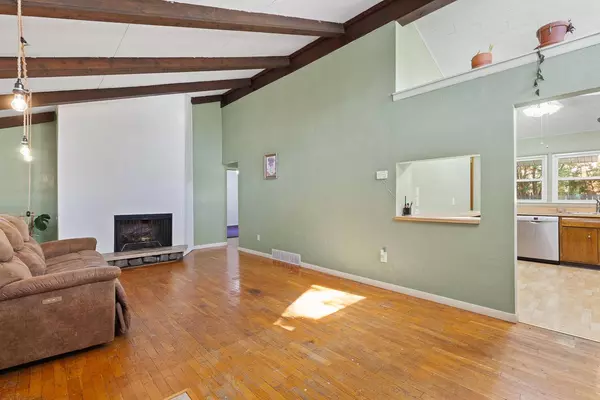 5494 Sherwood Drive, Jackson, MI 49201