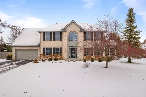 1748 Watermill Ln, Perrysburg, OH 43551-5836