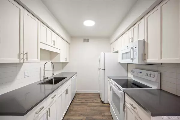 7665 E Eastman AVE #C101, Denver, CO 80231