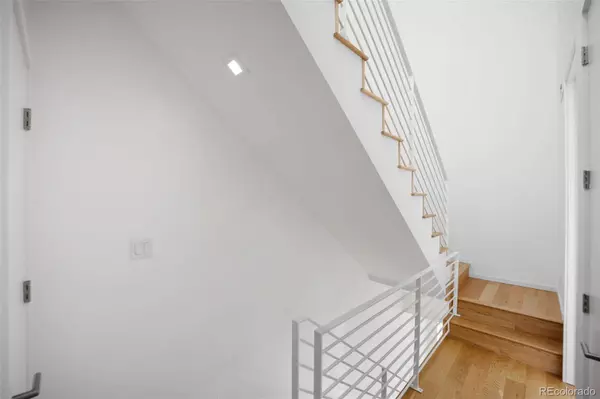 2162 S Delaware ST, Denver, CO 80223