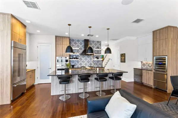 266 W LYMAN AVE, Winter Park, FL 32789