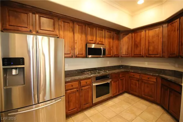 56 E Serene AVE #120, Las Vegas, NV 89123