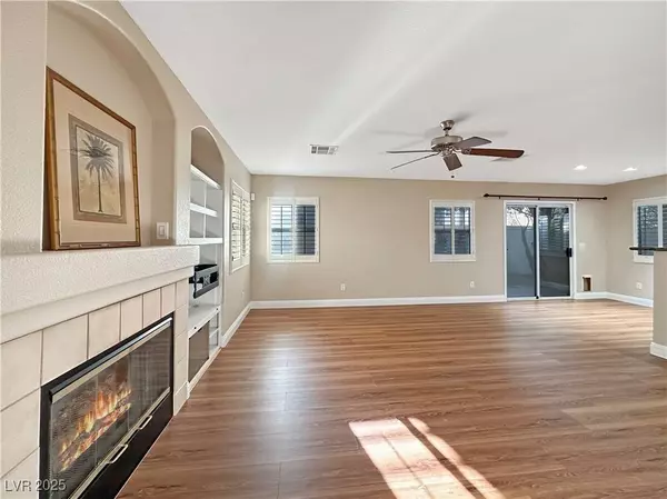 1010 GRAND CERRITOS AVE, Las Vegas, NV 89183