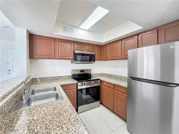 6800 E Lake Mead BLVD #1048, Las Vegas, NV 89156