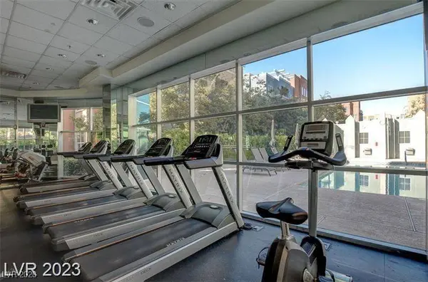 62 E Serene AVE #318, Las Vegas, NV 89123