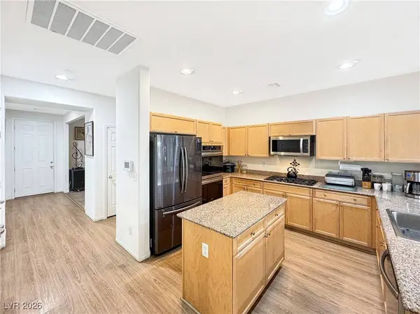 4917 Sevier Desert ST, North Las Vegas, NV 89081