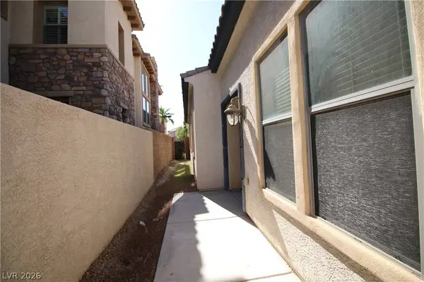 953 Via Stellato ST, Henderson, NV 89011