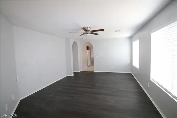 7868 Steamboat Springs CT, Las Vegas, NV 89139