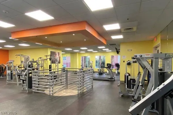 19 E Agate AVE #305, Las Vegas, NV 89123