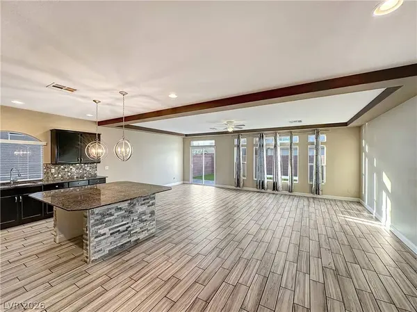 6372 Tamber Bay RD, Las Vegas, NV 89118