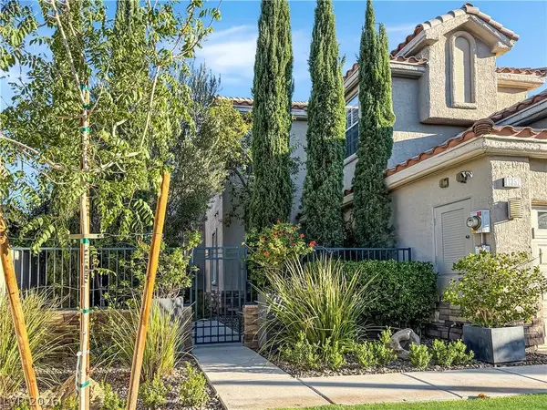 1352 Fox Acres DR, Las Vegas, NV 89134