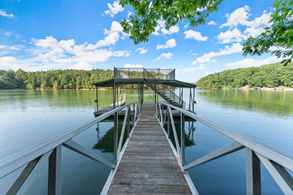 5750 Chestatee Landing Dr, Gainesville, GA 30506-6816