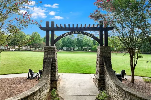 6009 HEMINGWAY LN, Gainesville, GA 30506