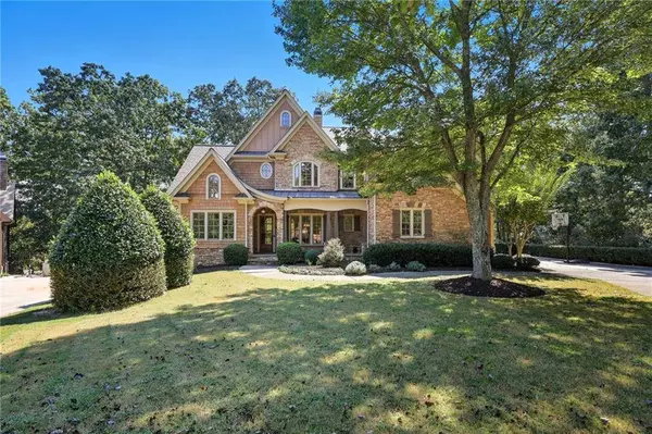 6109 Grand Marina CIR, Gainesville, GA 30506