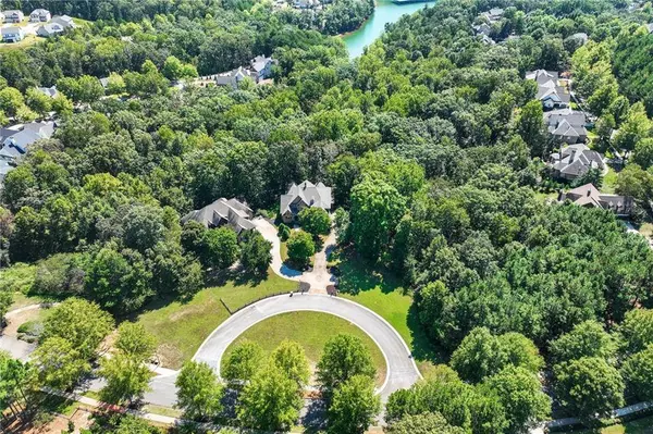 6109 Grand Marina CIR, Gainesville, GA 30506