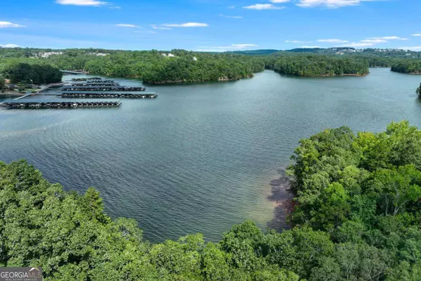 6598 Grand Marina CIR, Gainesville, GA 30506