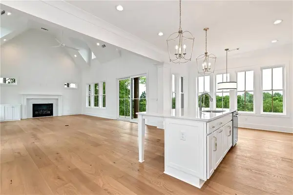 4610 Blakeford CT, Flowery Branch, GA 30542