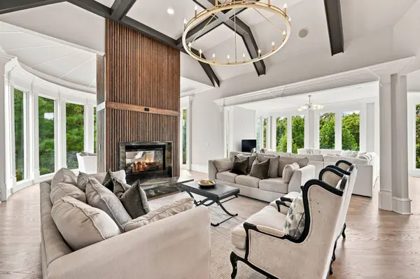 Epic Design in Home Featured in Street of Dreams