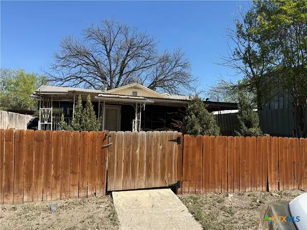 121 Peabody AVE, San Antonio, TX 78211