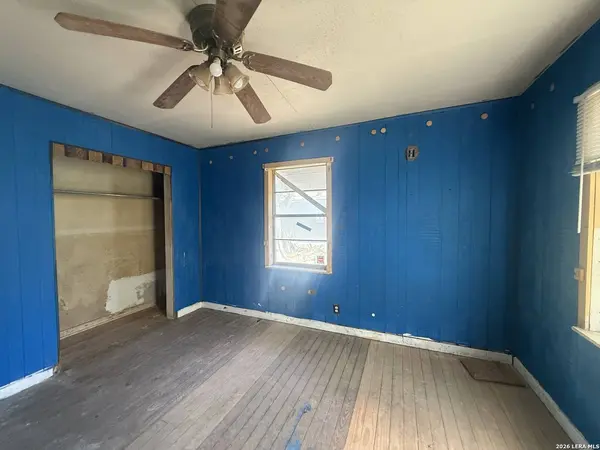 121 peabody, San Antonio, TX 78211