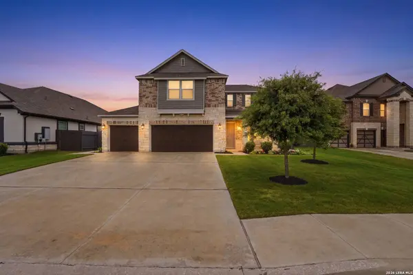 1515 Foxglove Dr, Lockhart, TX 78644