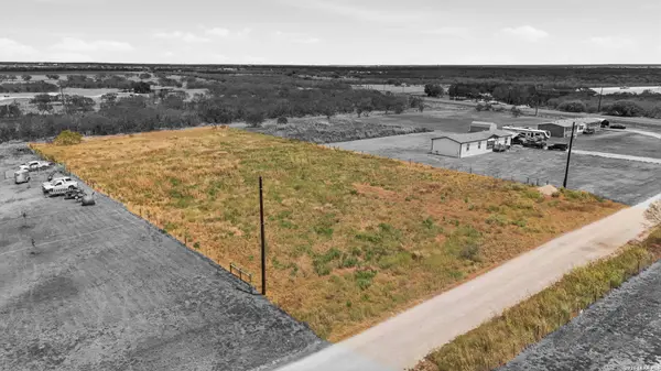 LOT 3 Private Rd 3042