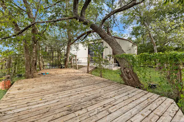 218 ALEXANDRA LN, Dale, TX 78616
