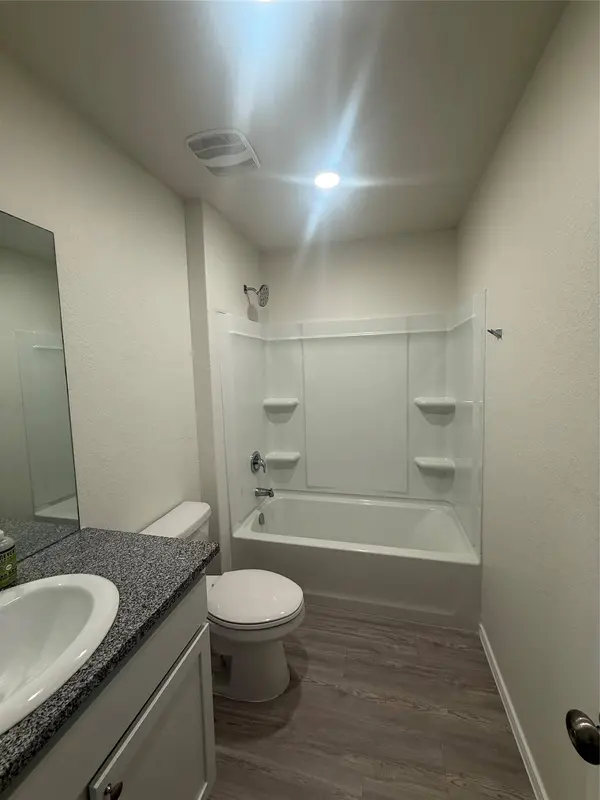 9206 Bowie RDG, Seguin, TX 78155