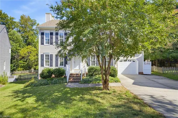 8 Cardwell PT, Greensboro, NC 27407
