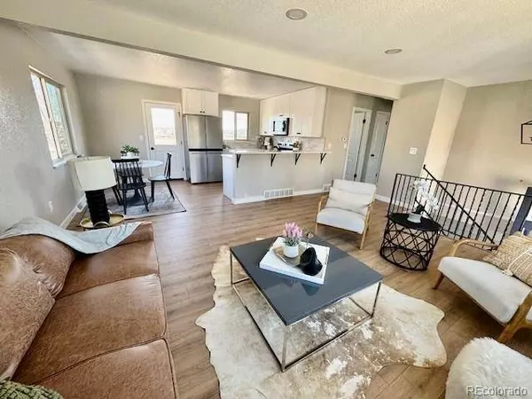 4220 S Dale CT, Englewood, CO 80110