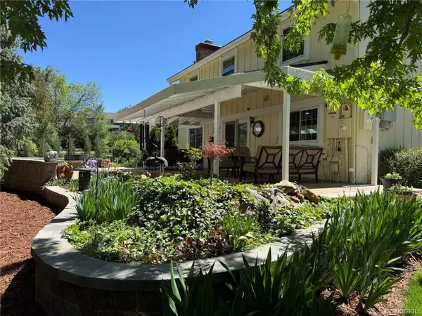 8535 E Otero CIR, Centennial, CO 80112