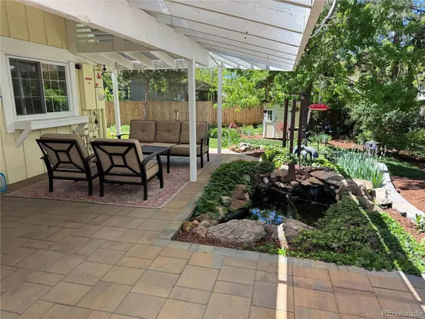 8535 E Otero CIR, Centennial, CO 80112