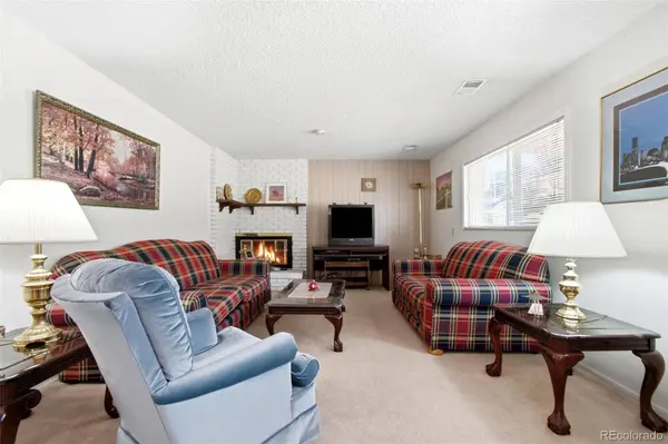7017 S Quince CIR, Englewood, CO 80112